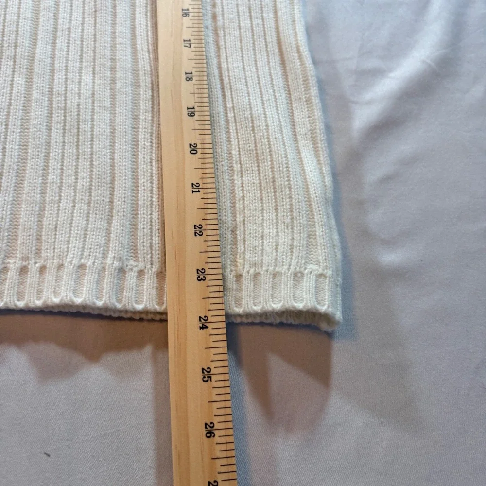 Xtremegear Striped Ribbed Knit Sweater Men Medium Cream Navy Blue Crewneck Pullo